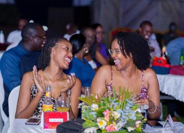 331596767 5692680437496783 9186861140050142506 N